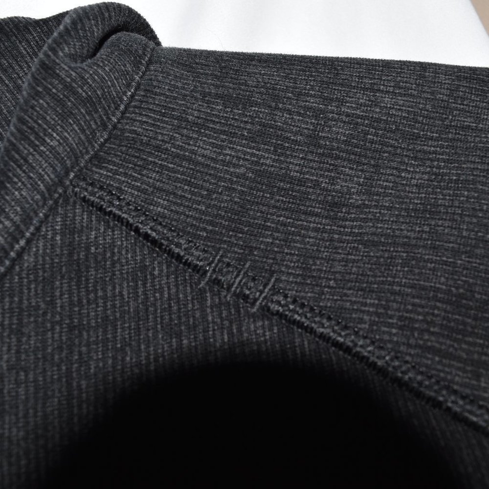 lululemon  jacket - Picture 5 of 6